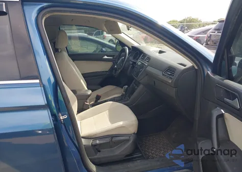 2018 Volkswagen Tiguan 2.0T Se/2.0T Sel из США, поврежденный, VIN 3VV3B7AX1JM018695